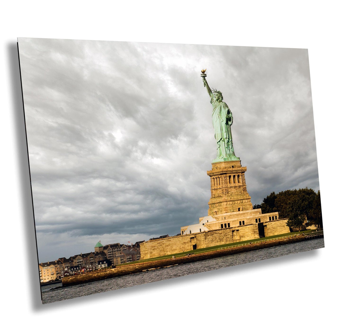 Statue of Liberty Print – Guiding Light Artwork | New York Wall Art Canvas